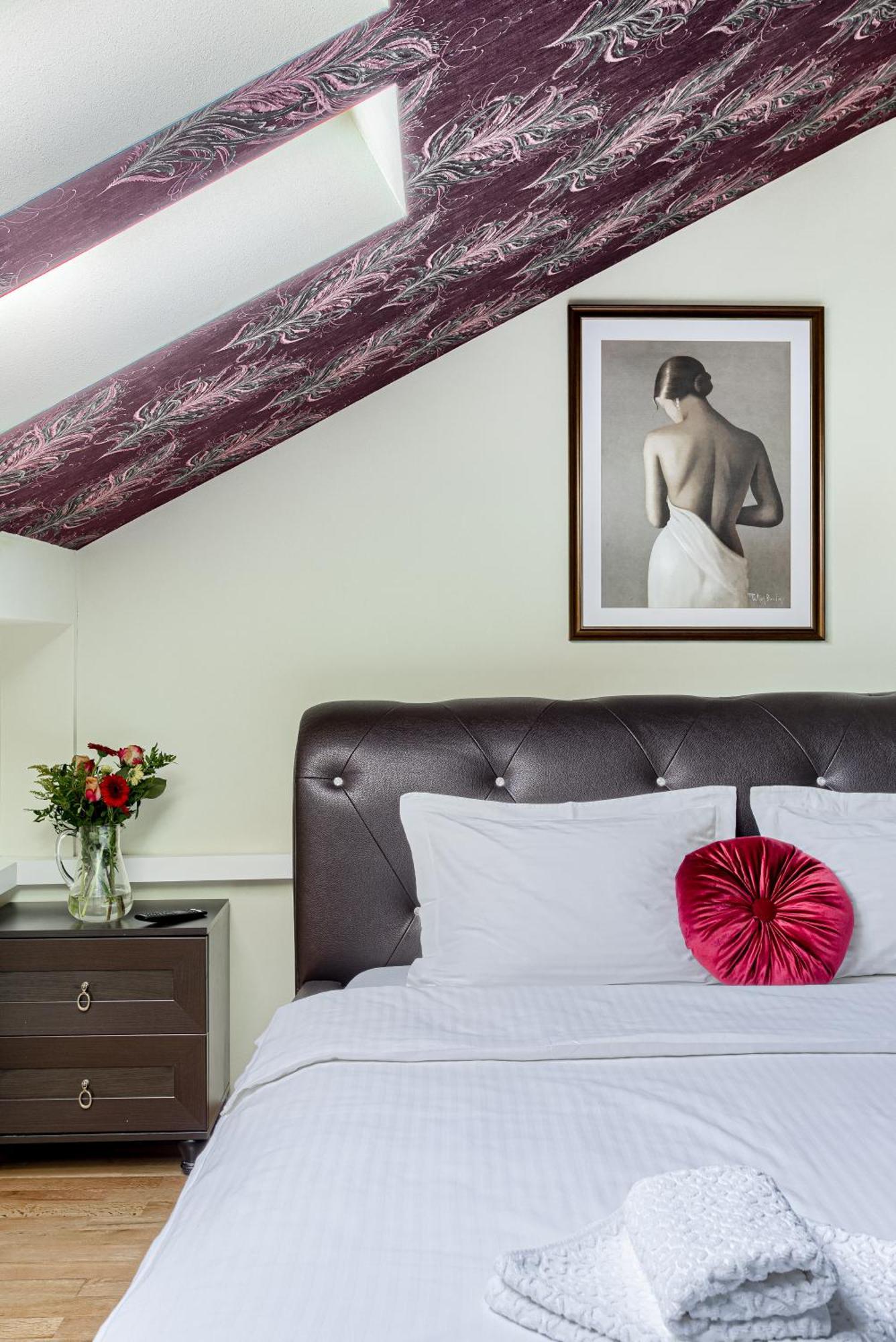 Aparthotel La Conac Arad Esterno foto